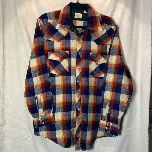 Vintage pearl snap - Picture 1 of 4